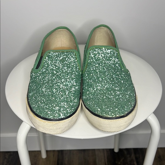 Colors of California Green sparkle Shoes - Picture 2 of 5